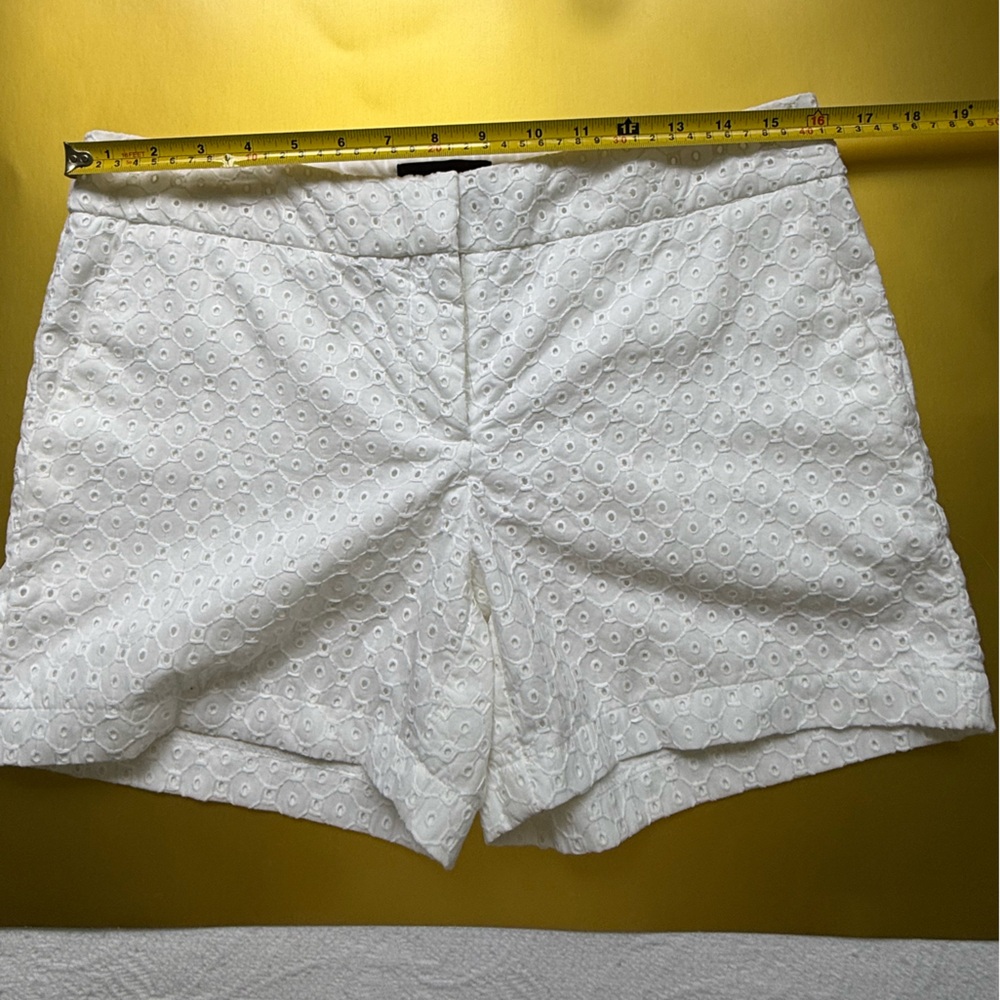 Cynthia Rowley White Cotton Eyelet Shorts size 8 Summer Chic - Picture 9 of 14